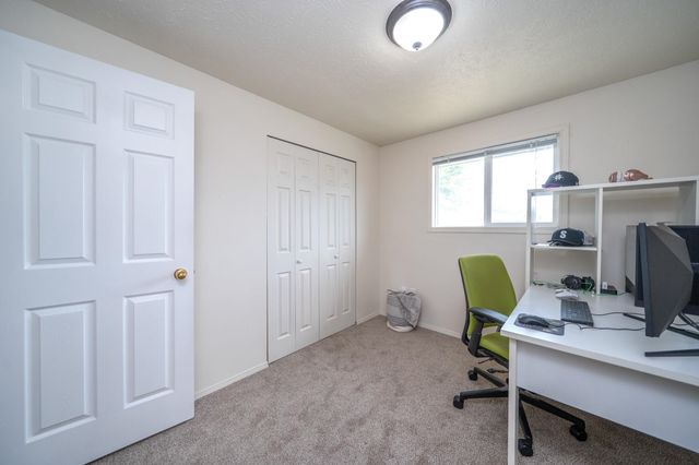 1328 Joseph Ave, Spokane, WA 99208