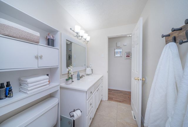 1328 Joseph Ave, Spokane, WA 99208