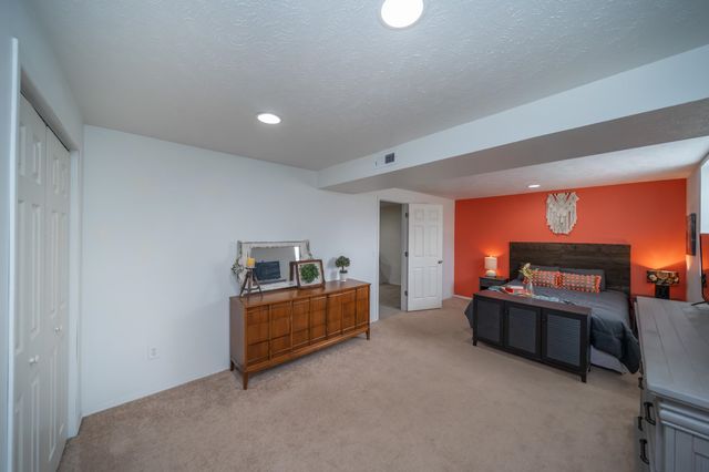 1328 Joseph Ave, Spokane, WA 99208