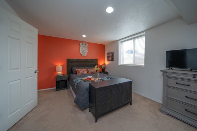1328 Joseph Ave, Spokane, WA 99208