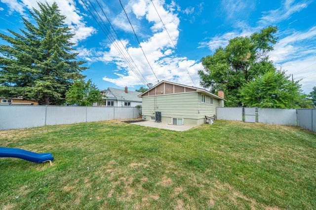 1328 Joseph Ave, Spokane, WA 99208
