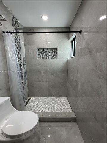 6445 NW 171st Street, Hialeah, FL 33015