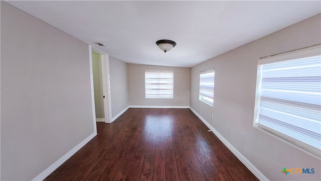 676 County Road 426, El Campo, TX 77437