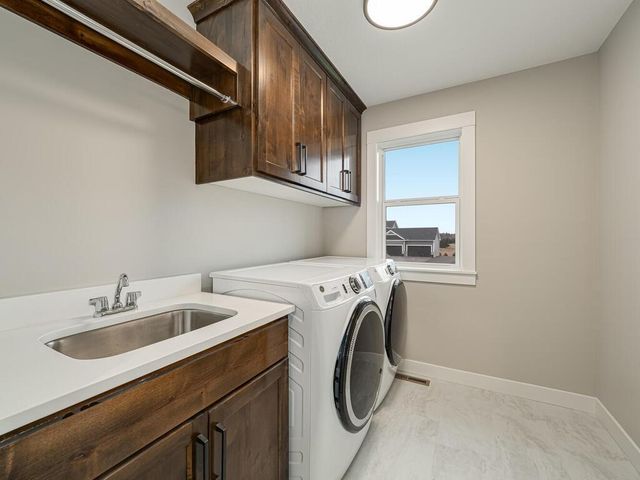 20648 Tamarack Street NW, Cedar, MN 55011