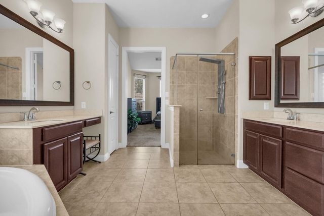 13319 Lake Chesdin Road, Houston, TX 77044