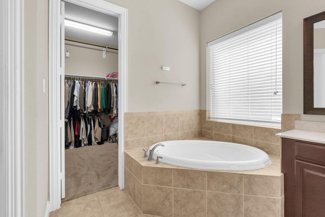 13319 Lake Chesdin Road, Houston, TX 77044