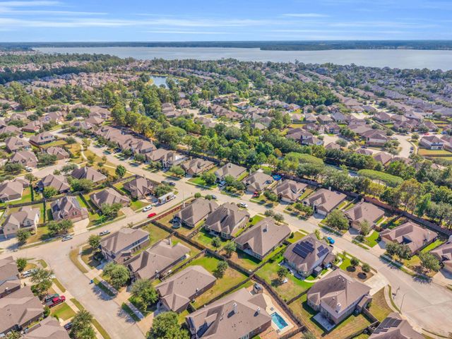 13319 Lake Chesdin Road, Houston, TX 77044