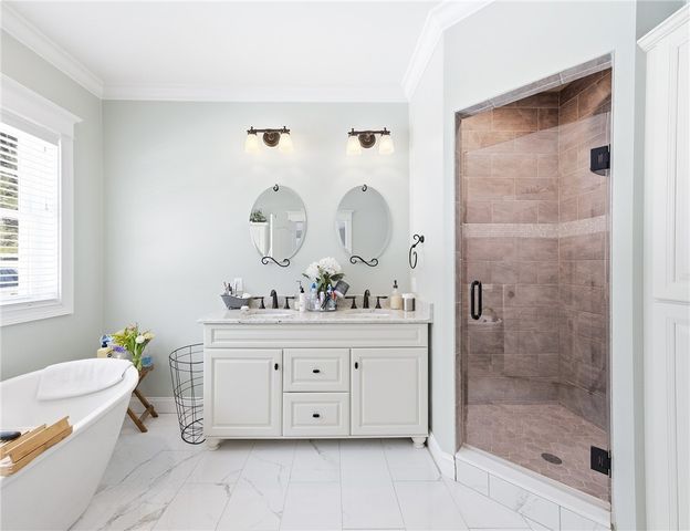 163 Hanton Road, North Smithfield, RI 02896