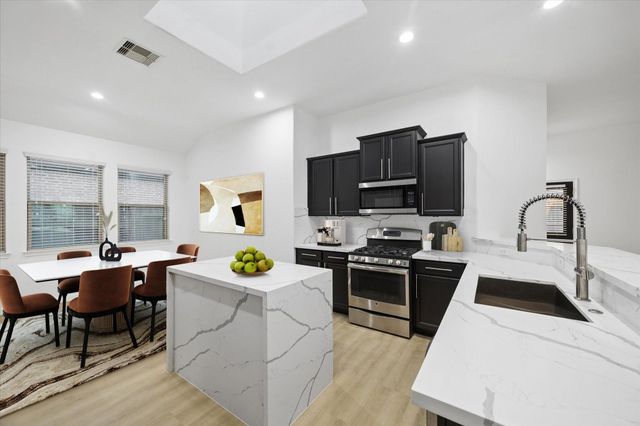 8819 Alicia Drive, Tomball, TX 77375