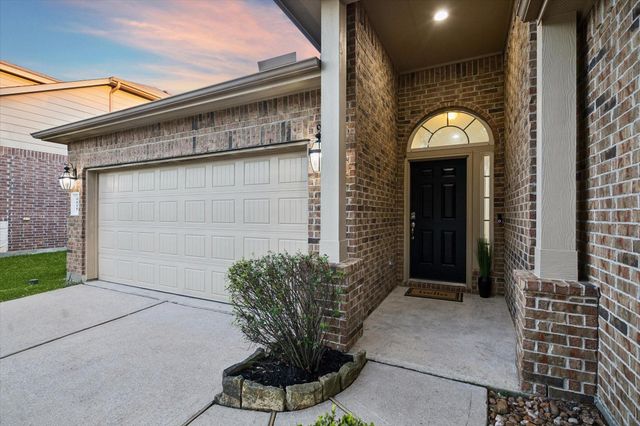 8819 Alicia Drive, Tomball, TX 77375
