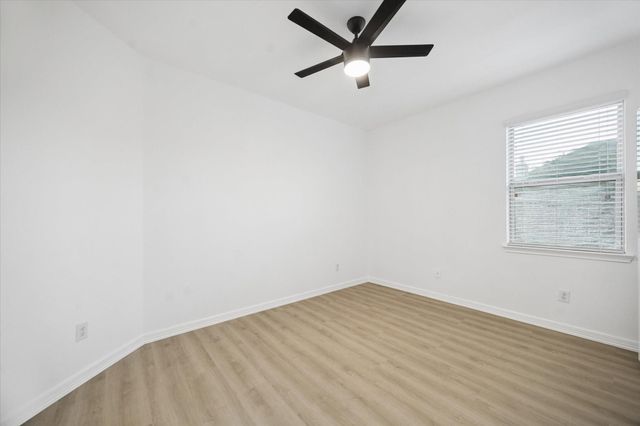 8819 Alicia Drive, Tomball, TX 77375