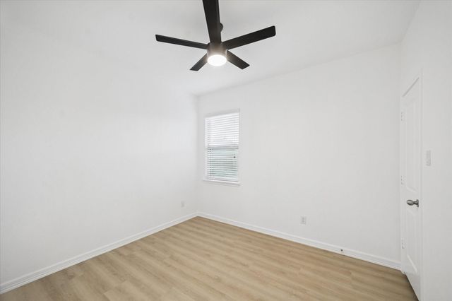 8819 Alicia Drive, Tomball, TX 77375