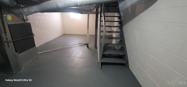 2604 St Albans Avenue, Golf Manor, OH 45237