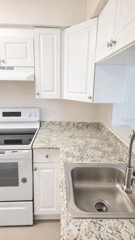 703 NORTHLAKE DRIVE 703, Sanford, FL 32773