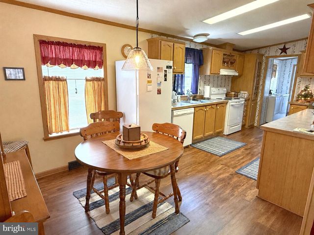 115 RAPTOR DR, Hanover, PA 17331
