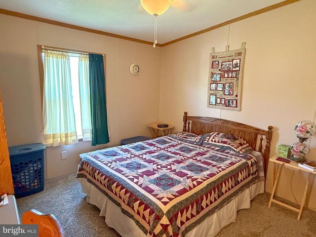115 RAPTOR DR, Hanover, PA 17331