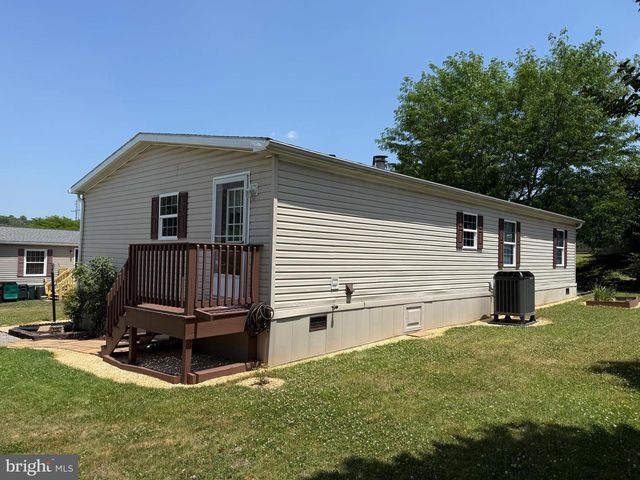 115 RAPTOR DR, Hanover, PA 17331
