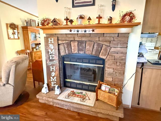 115 RAPTOR DR, Hanover, PA 17331