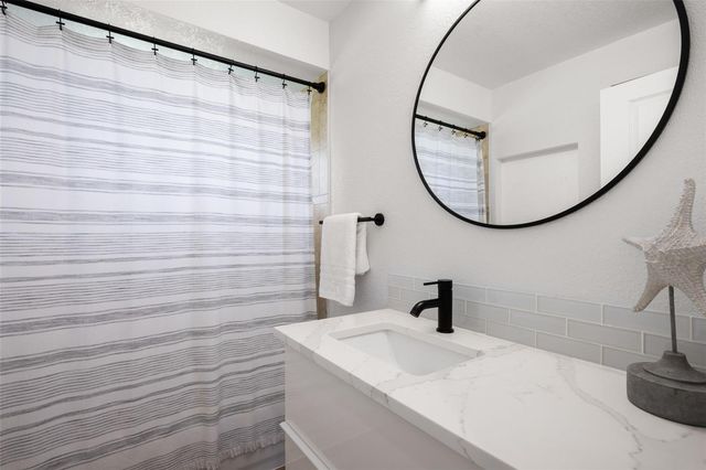 331 TRALEE STREET, Largo, FL 33770