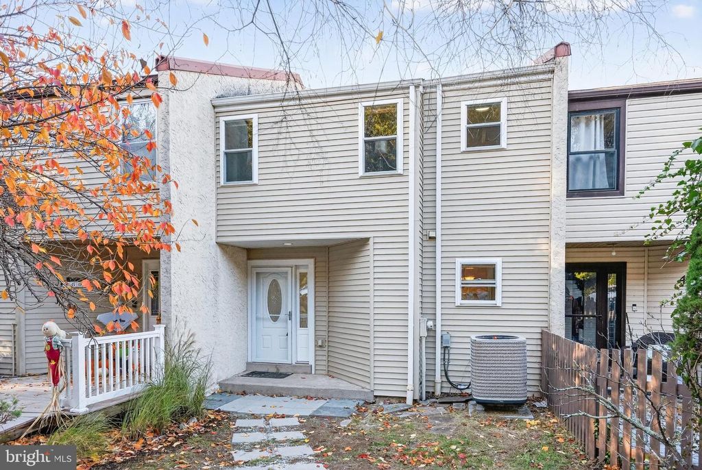 4604 SANDS WAY, Doylestown, PA 18902