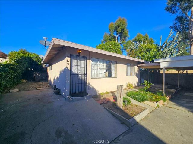 769 Valadez, Upland, CA 91786
