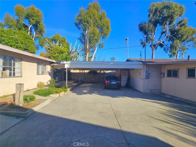 769 Valadez, Upland, CA 91786