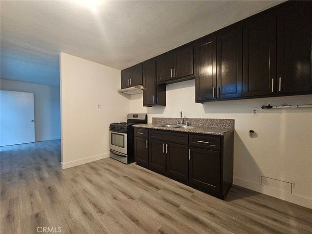 769 Valadez, Upland, CA 91786