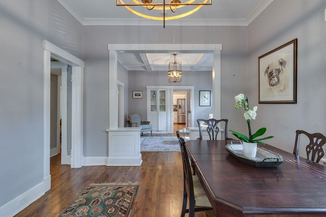 1932 CARR AVE, Memphis, TN 38104