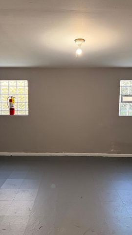 13041 S Eberhart Avenue, Chicago, IL 60827