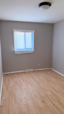 13041 S Eberhart Avenue, Chicago, IL 60827