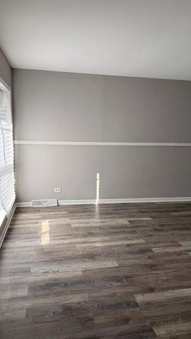 13041 S Eberhart Avenue, Chicago, IL 60827
