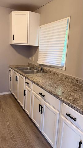 13041 S Eberhart Avenue, Chicago, IL 60827