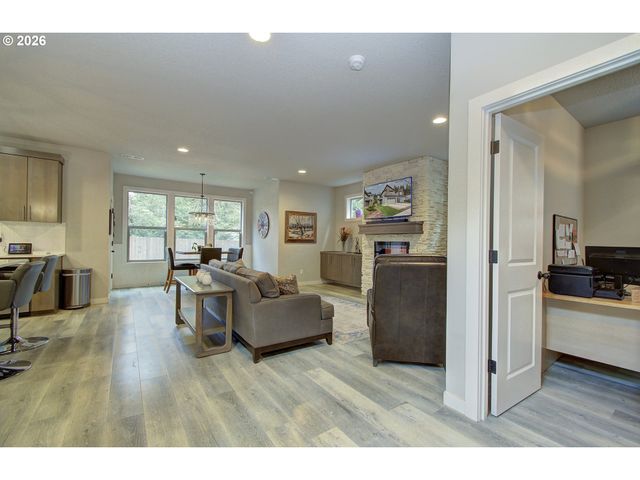 10705 Ne 156TH Ave, Vancouver, WA 98682