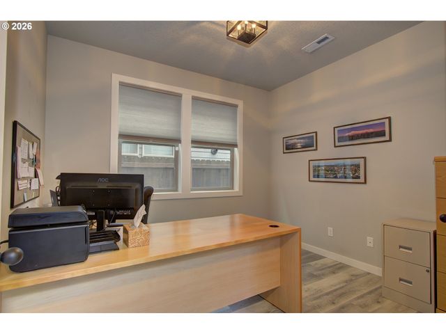 10705 Ne 156TH Ave, Vancouver, WA 98682