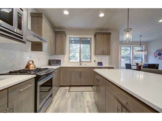 10705 Ne 156TH Ave, Vancouver, WA 98682