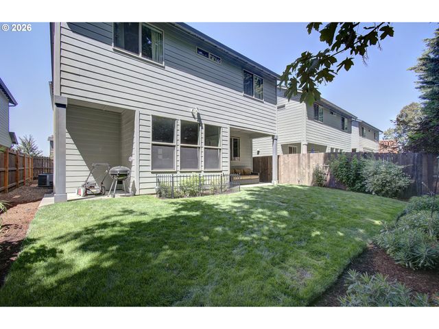 10705 Ne 156TH Ave, Vancouver, WA 98682