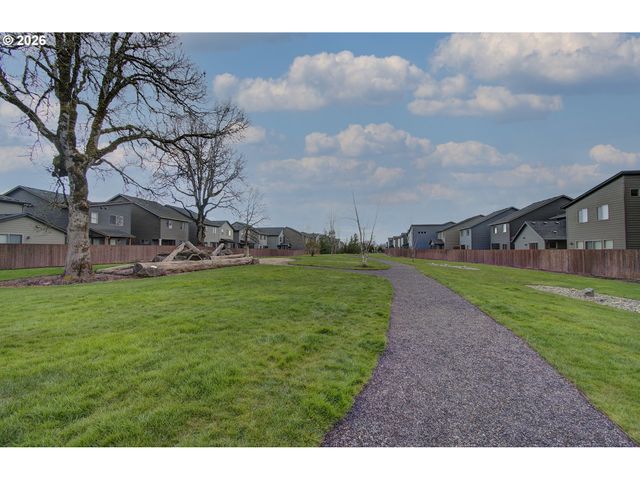 10705 Ne 156TH Ave, Vancouver, WA 98682