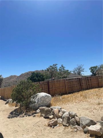 0 000, Morongo Valley, CA 92256