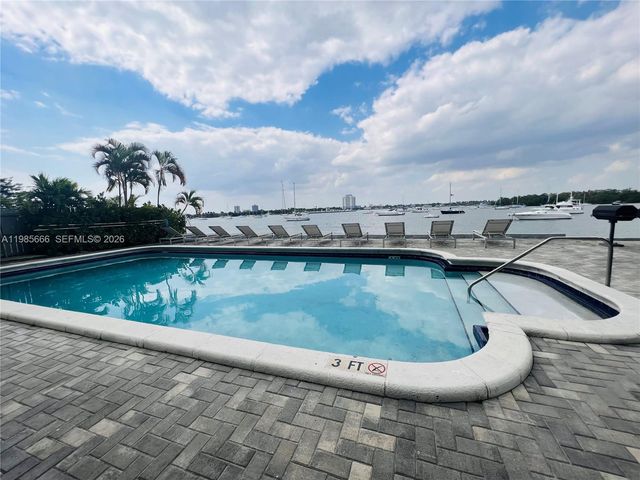 7928 West Dr 404, North Bay Village, FL 33141