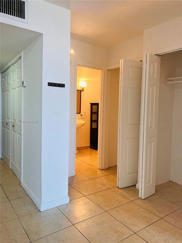 7928 West Dr 404, North Bay Village, FL 33141