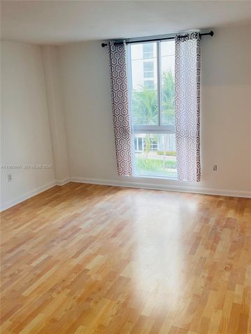 7928 West Dr 404, North Bay Village, FL 33141