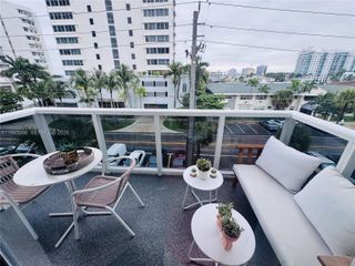 7928 West Dr 404, North Bay Village, FL 33141