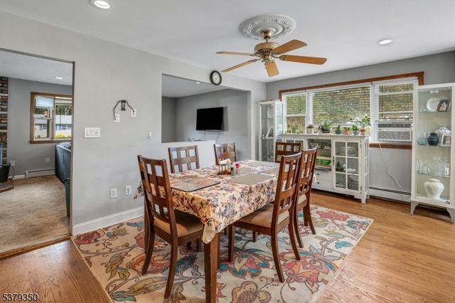 19 Indian Ln, Mount Olive Twp., NJ 07840