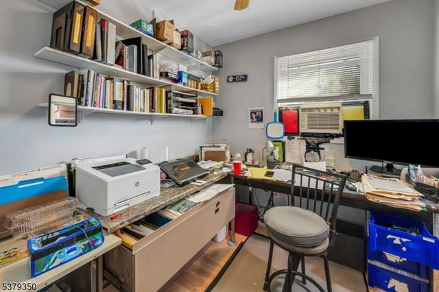 19 Indian Ln, Mount Olive Twp., NJ 07840