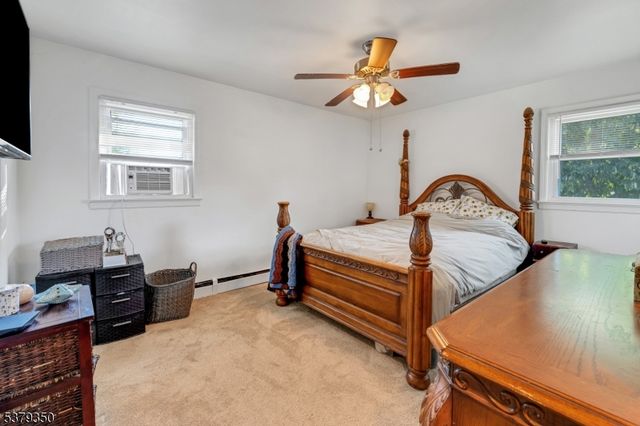 19 Indian Ln, Mount Olive Twp., NJ 07840