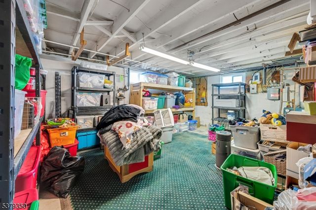 19 Indian Ln, Mount Olive Twp., NJ 07840