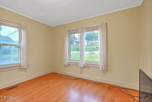 208 Gravely Road, Kingsport, TN 37665