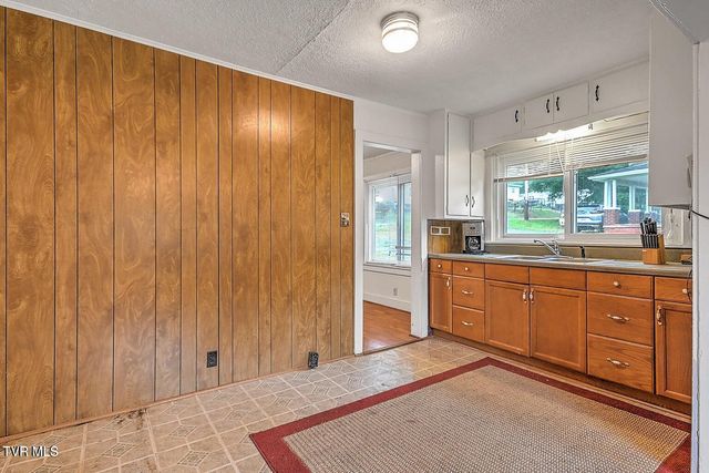 208 Gravely Road, Kingsport, TN 37665