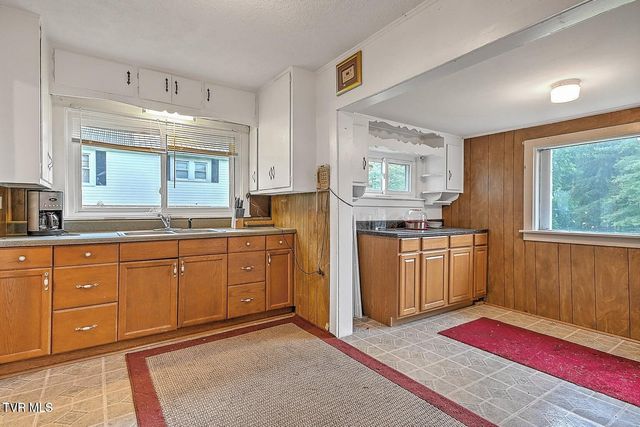 208 Gravely Road, Kingsport, TN 37665