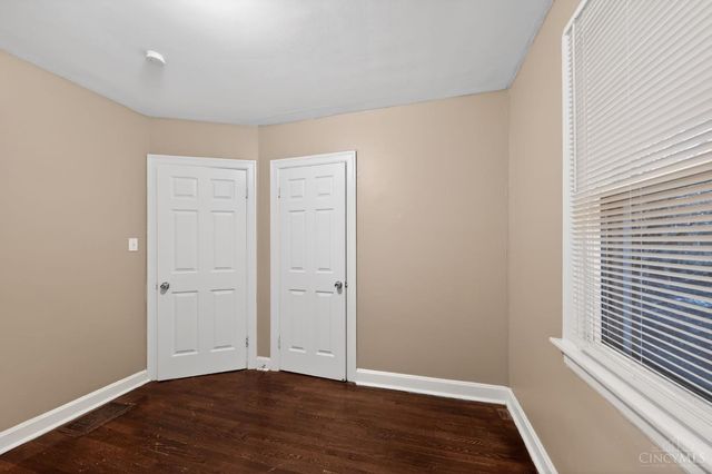 1166 Groesbeck Road, Cincinnati, OH 45224